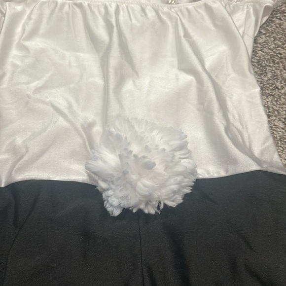 Magician Bunny Costume - Picture 4 of 7